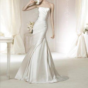 NWT Pronovias White One W1 411 simple PLUS bridal